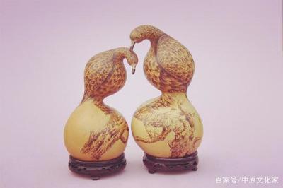 葫蘆烙畫、鐵畫、立體油畫等,這些與眾不同的畫,是傳統文化精華