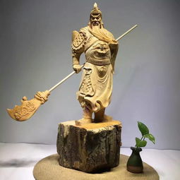 傳承非物質文化遺產,大學生迷上根雕藝術